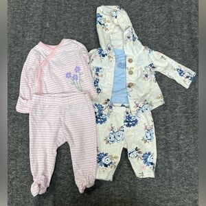 Set of 2 Newborn girl outfits